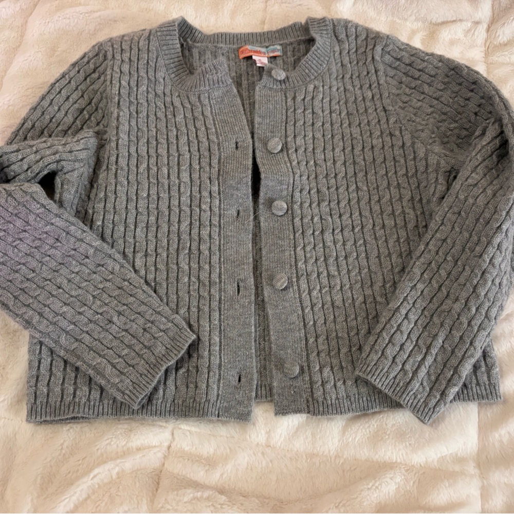 pretty gray cardigan